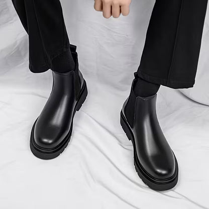 Bottines Homme Noir en Cuir – Légèreté et Confort au Quotidien
