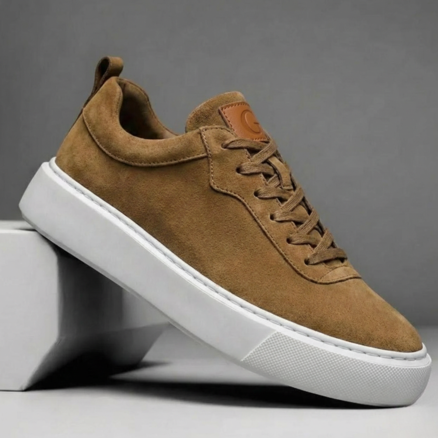 Sneakers en Daim - Tres Confortable